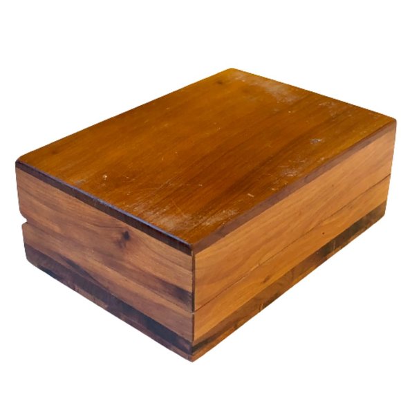 Vintage Wood Hinged Box with Lid + 2 Hand Carved Kitty Cats Middle East - Picture 9 of 15